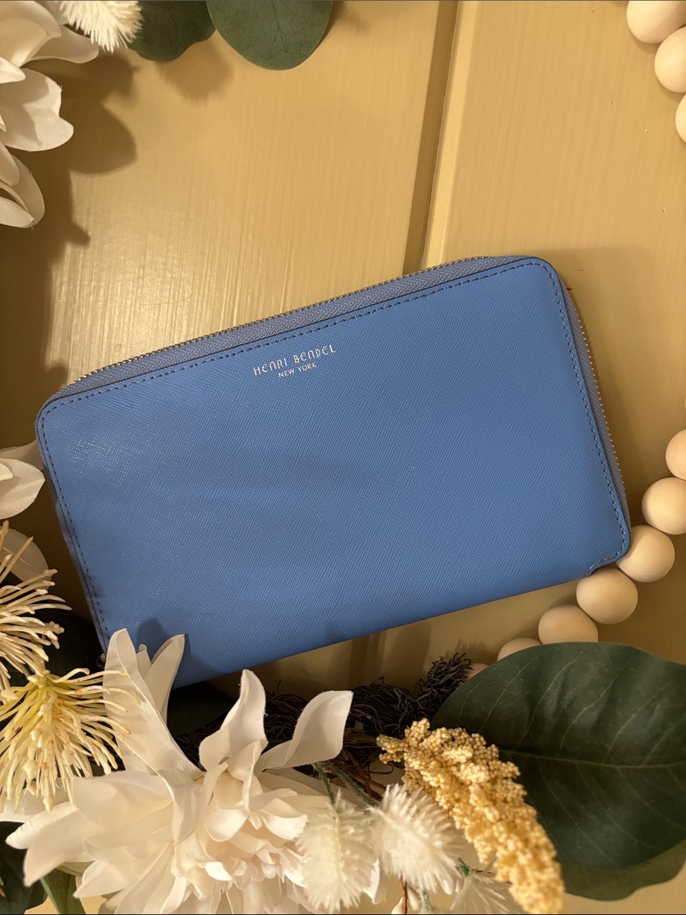 Henri Bendel light blue Saffiano leather zippered cardholder wallet